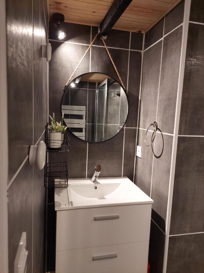 Appartement Mezzanine 6 Personnes Avec Balcon Vue Sur La Montagne Cauterets Kültér fotó